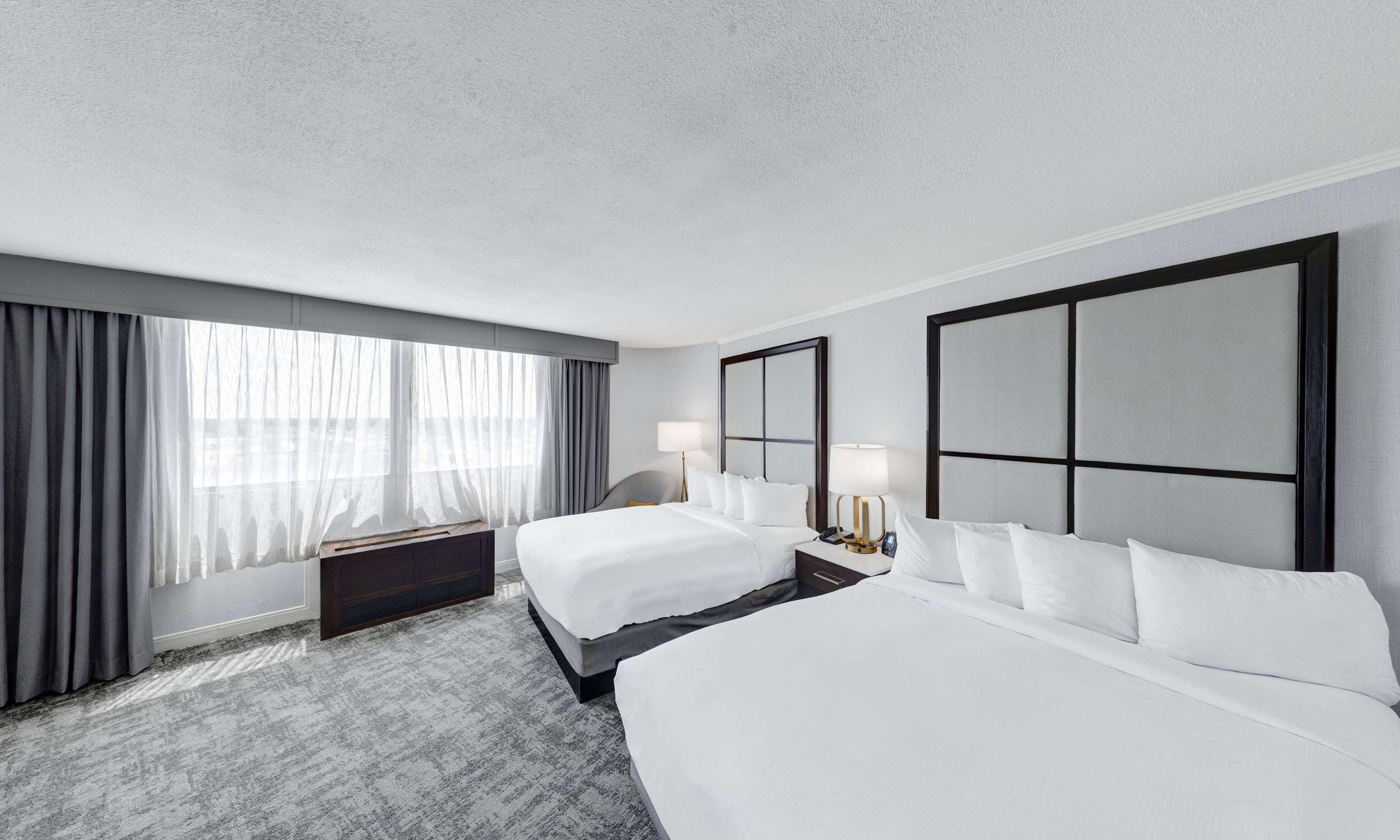 Hilton Chicago/Oak Lawn Hotel Ngoại thất bức ảnh