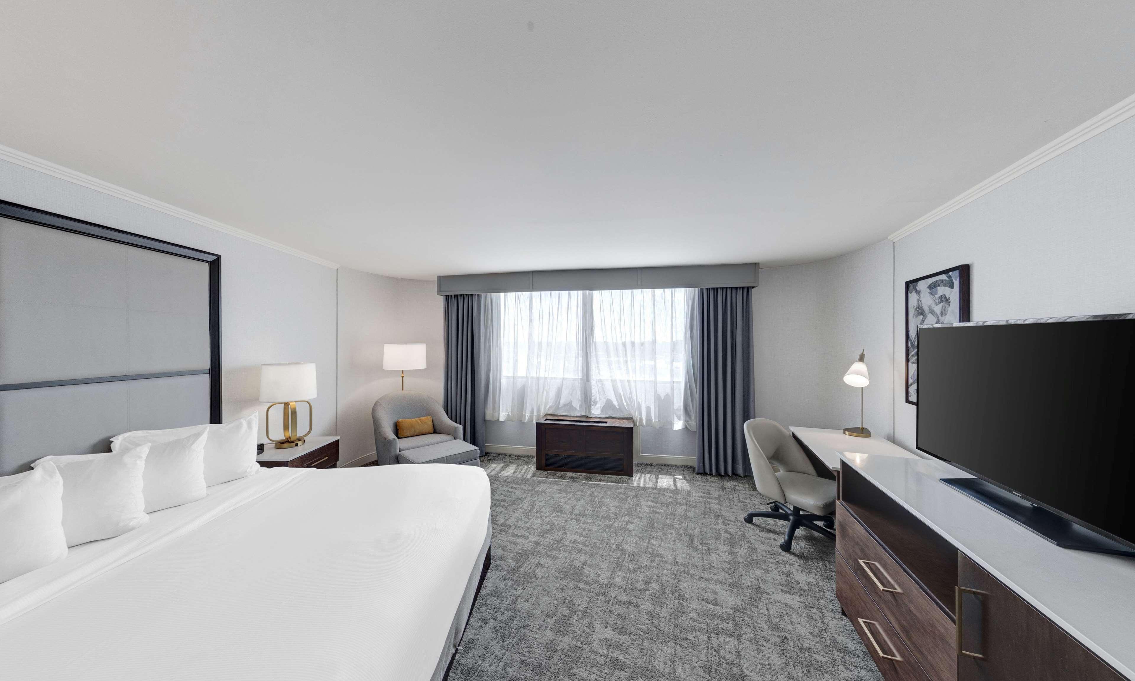 Hilton Chicago/Oak Lawn Hotel Ngoại thất bức ảnh