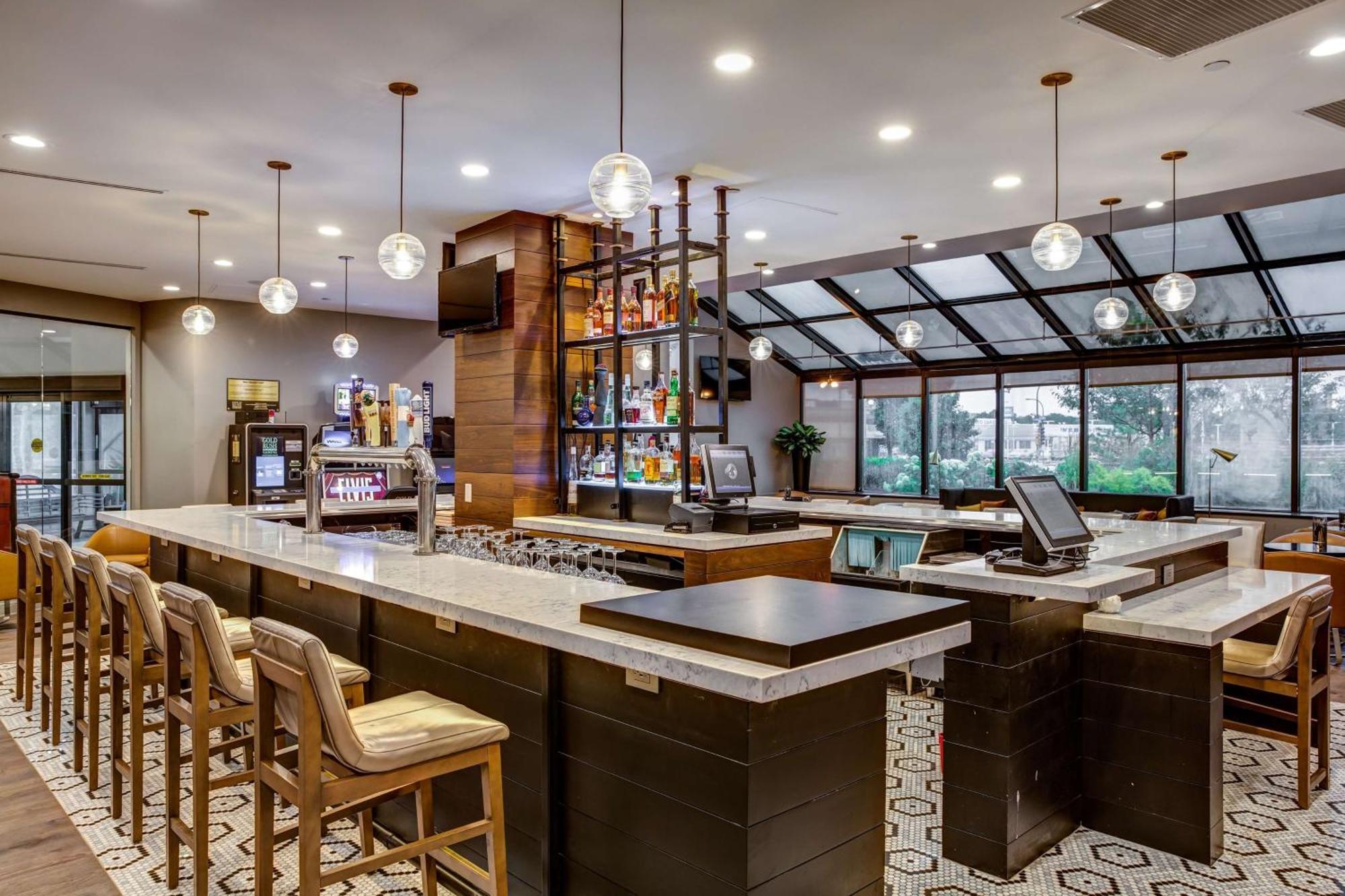 Hilton Chicago/Oak Lawn Hotel Ngoại thất bức ảnh