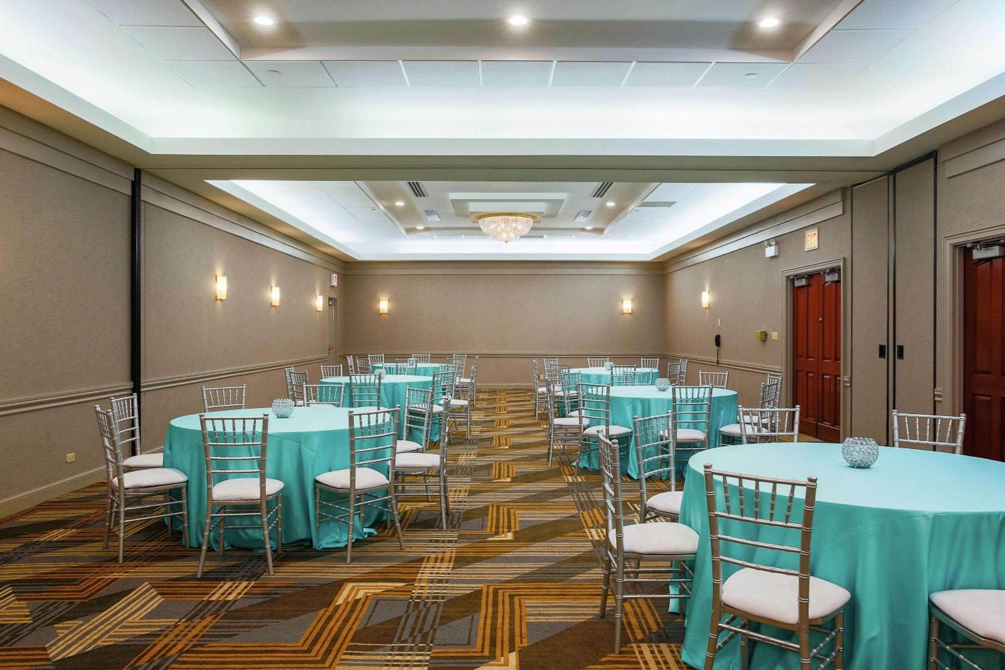 Hilton Chicago/Oak Lawn Hotel Ngoại thất bức ảnh